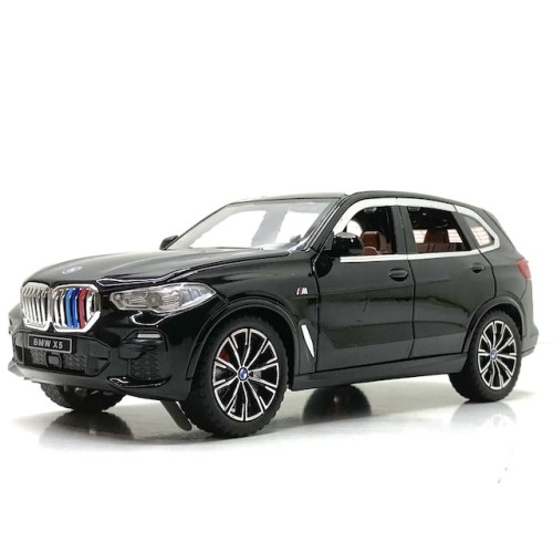 Modelīši BMW X5 Black 1:24 ar gaismu un skaņu uz akumulatoriem