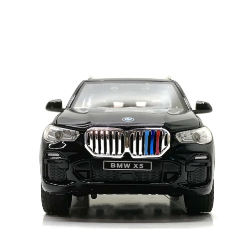 Modelīši BMW X5 Black 1:24 ar gaismu un skaņu uz akumulatoriem