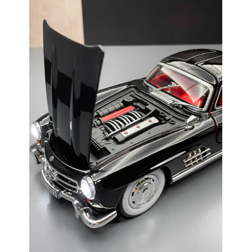 Машинка инерционная металлическая Mercedes-Benz 300 SL Black 1:24 со светом и звуком на батарейках Черный Машинка инерционная металлическая Mercedes-Benz 300 SL Black 1:24 со светом и звуком на батарейках Черный