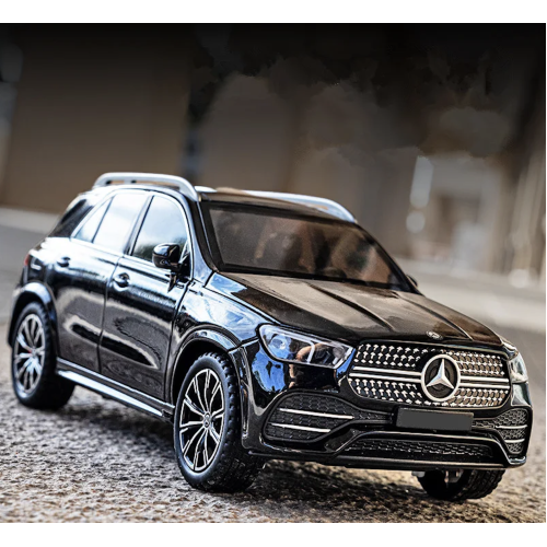 Modelīši MERCEDES GLE 350 Black 1:24 ar gaismu un skaņu uz akumulatoriem Mēlns